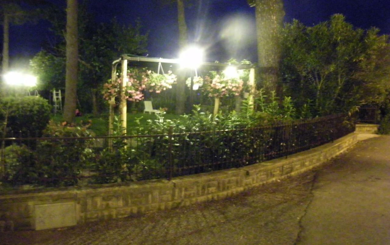 B&B Casa Losea Castello delle Forme Luaran gambar