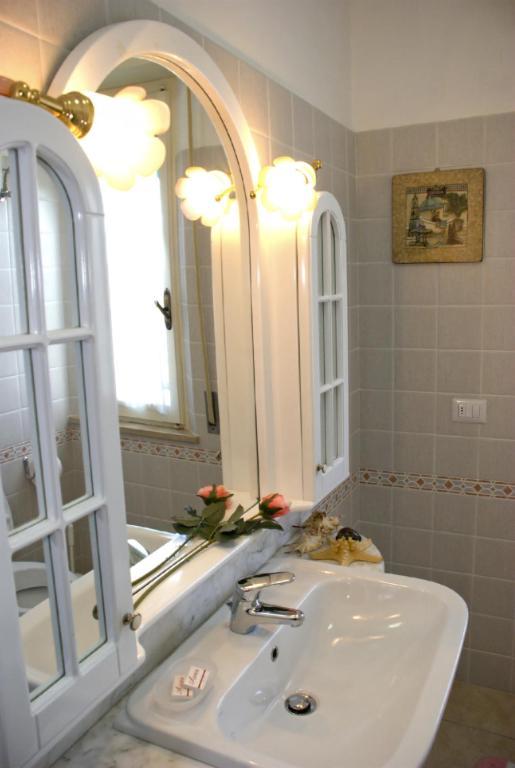 B&B Casa Losea Castello delle Forme Luaran gambar